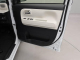 中古車は一物一価、同じようなお車でも、整備状況、外内装の状態など様々です。