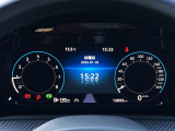 液晶式メーター「デジタルコクピットプロ」を装備、必要な多くの情報が大画面に表示され、快適なドライブに役立つアイテムです。