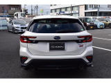 まごころクリーニング施工後納車致します。1全席シートクリーニング2内容パネル汚れ落とし3エンジンルーム洗浄4アルミホイール洗浄5室内消臭、除菌、抗菌6ラッピング計6点を実施して清潔な状態でございます