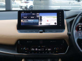 日産純正メモリーナビ(メーカーOP)です♪フルセグTVの視聴やBluetoothやUSB接続にて携帯や音楽機器の音楽再生が可能です♪