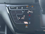 タッチパネルで温度をセットするだけで常に快適な温度を保ってくれるオートエアコン。室内が快適だと安全運転にもつながります。