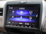 ナビゲーションはギャザズ9インチナビ(VXM-217VFNi)を装着しております。AM、FM、CD、DVD再生、Bluetooth、音楽録音再生、フルセグTVがご使用いただけます。