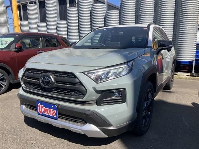RAV4 2.0 アドベンチャー 4WD 
