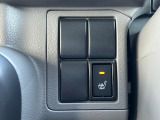 運転席シートヒーターがあります。