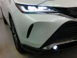 LEDヘッドライトとフォグランプのコラボです。雨や雪の日も安心!フォグランプがお車の存在を際立たせますね♪