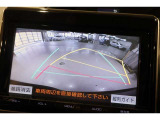 ■バックガイドモニター■車庫入れの時に何かに接触しないかとヒヤヒヤしたことはありませんか?バックモニターがあればそのような不安はなくなります♪ガイド線付きで分かりやすく、夜間でもよく見えます!