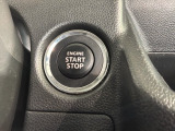 ワンプッシュでエンジンのスタート、ストップが出来て便利です。