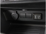 USBtypeA端子、HDMI端子、DC12V120W電源付きです!