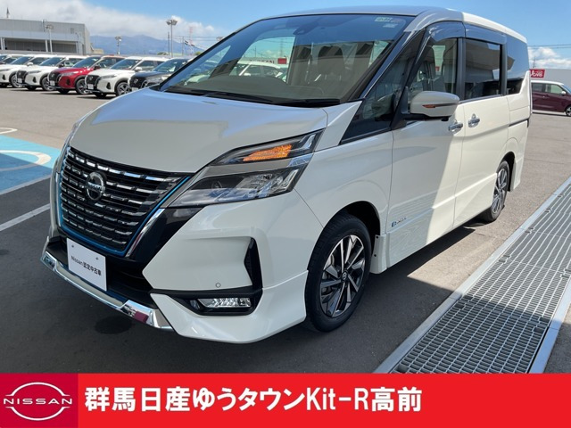 セレナ 1.2 e-POWER ハイウェイスターV