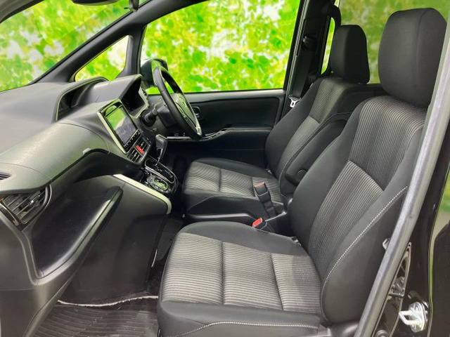 トヨタ ヴォクシー 2.0 ZS 煌II の中古車詳細 (59,800km, ブラック