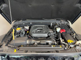 パワフルな2.0L直列4気筒ターボエンジン