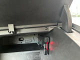 高速道路の料金所をキャッシュレスでスムースに通過できるETCが装着済みです。
