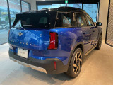 かわいいテールのデザインはほかの車にはない魅力があります。ひと目で&ldquo;MINI&rdquo;とわかるデザインはアナタを虜にしてしまうかもしれません