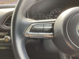 【ハンドルスイッチ】ハンドルを握ったまま、この車の快適装備を操作することが可能です☆詳しくは営業スタッフまでお尋ねください☆
