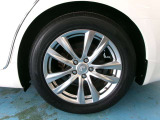 245/60R18 純正アルミホイール