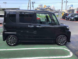 お支払い総額は、千葉県内でのお乗り出し価格になります(車庫証明取得費用・希望ナンバー・オプション費用は含まれておりません)。千葉県外のお客様には+11,000円別途