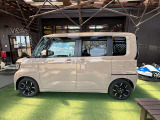 6か月又は6,000kmの自社保証が付いています。