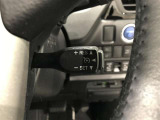 【クルーズコントロール】アクセル操作をしなくても車が自動でスピードを保ってくれ、高速道路での長距離走行が楽に♪