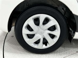 タイヤサイズは185/60R15!納車前の点検時にタイヤ交換させていただきます!