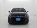 ドイツ車はフロントマスクに特徴がございます。一目でGOLF VARIANTと分かるデザインです。在庫状況もお気軽にお問い合わせください。