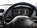 運転席廻りです。