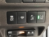 ホンダが推し進める総合先進安全装備のセンシング搭載! 衝突や斜線はみだしなどの危険が予測される時、センサーが警告。ヒューマンエラーを高度先進技術が補完してくれます。