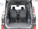 『1台』のお車に対して、こだわって仕入れを行っております。オプション装備装着車となります!