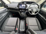 セレナ 1.2 e-POWER ハイウェイスターV 