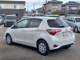 明るく広々、落ち着いた店内では、中古車のご検討・ご購入のほか、携帯電話(au)の購入等、様々なご相談に幅広く応えていきます♪
