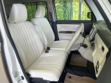 運転席シート廻りは使用感も少なく、良好な状態となっています。丁寧に使われていたことがよくわかりますね。