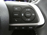 【レーダークル-ズコントロ-ル】・・・(ブレーキ制御付)ミリ波レーダーと単眼カメラからの情報により、先行車を認識。設定した車速内で車速に応じた適切な車間距離を保ちながら追従走行ができます。