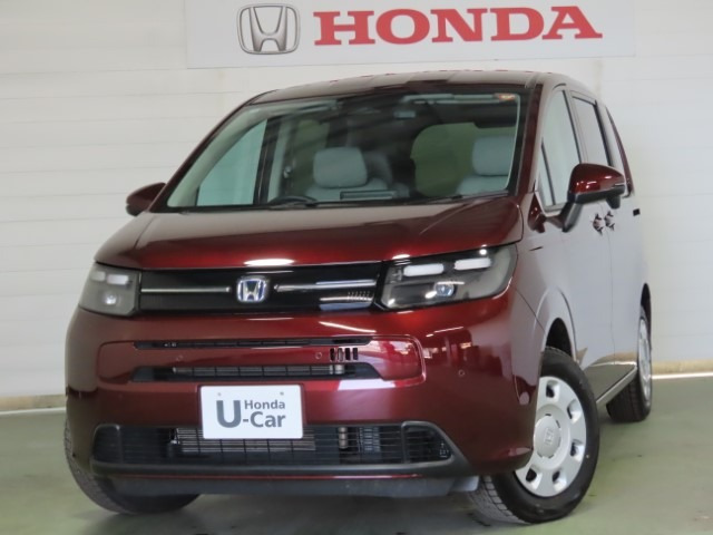 フリード 1.5 e:HEV エアー 4WD 