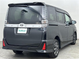 ヴォクシー 2.0 ZS 煌III 4WD 修復歴無し