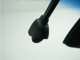 ◆ドライブレコーダー◆映像・音声などを記録する自動車用の装置です。 もしもの事故の際の記録はもちろん、旅行の際の思い出としてドライブの映像を楽しむことができます。