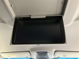 お子様に人気の後席モニター搭載!DVDやテレビ鑑賞して楽しもう!
