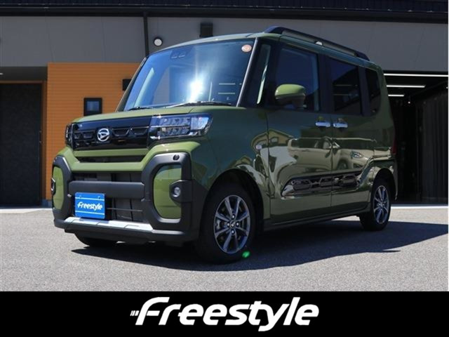 タント ファンクロス 4WD