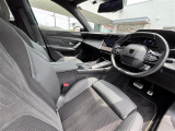 ◆LIBERALAは、輸入車選びの新たなスタイルを提案するインポート・セレクト・ブランドです。オーナー様となる方がクルマから直接感じる感性を第一にした、最良の一台との出会いをコーディネートいたします。