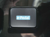 アクセルペダルの踏み加減で、加速も減速も思いのままに・・・!e-Pedalを装備しています♪