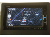 純正スタンダードインターナビ(VXM-234VFi)&バックカメラが装備されているので、普段の使い勝手もロングドライブも快適です。