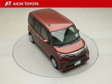 両側パワースライドドア付きだから、狭い駐車スペースなどでの乗り降りラクラク♪小さなお子さまのいるご家庭には嬉しい装備です。