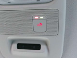 SOSコール 事故や急病時などにオペレーターが警察・消防への連携をサポート(登録が必要です詳しくはカーライフアドバイザーまで)