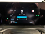 見やすいメーター周り!!カラーディスプレイには運転をサポートするさまざまな情報が表示されます(^^♪