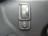 【電源コンセント】非常時やキャンプなどに役立つAC100V/1500Wコンセント付きです。