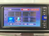CD/DVD/ミュージックサーバー/Bluetooth接続などの機能を装備★