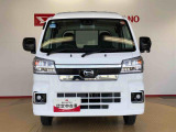 長野ダイハツ販売は車両に詳しくない方でも気軽に立ち寄れるお店作りを目指しています。高年式・低走行のお車がいっぱいです!是非一度遊びに来てください♪