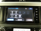 【オーディオ選択画面】AM/FMの切替や、交通情報もこちらの画面から選択できます。