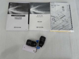 取扱説明書、メンテナンスノートが揃っています。スマートキーは、カギを取り出す手間がなく施錠開錠・エンジン始動ができる便利なキーです。