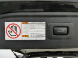 パワーバックドア付き、重いドアの開け閉めから解放されます。( *&acute;艸`)