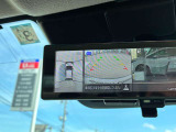 【アラウンドビューモニター】上空から見下ろしているかのような映像で駐車をサポート。安心です。