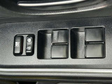 運転席ドア側パワーウィンドゥスイッチ